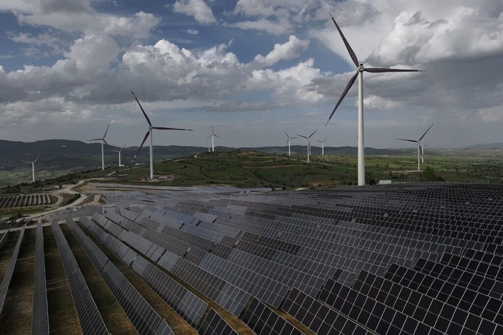 turkiyenin elektrik ihtiyacinin yuzde 60i yenilenebilir enerjiden saglaniyor TtFXA1w3