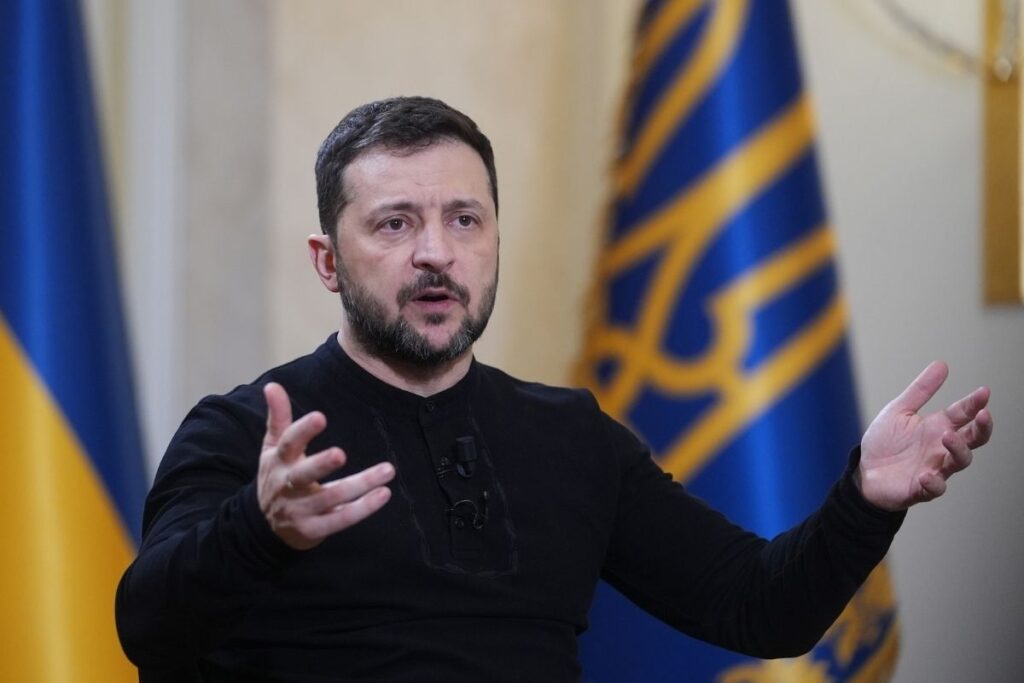 ukrayna devlet baskani zelenskiy g7 zirvesinde konustu donald trumpa kisa surede bir araya gelme HySWfqqi
