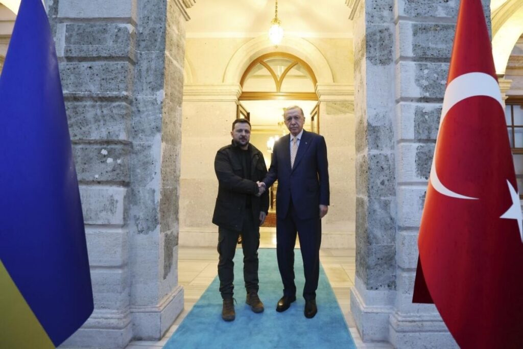 ukrayna devlet baskani zelensky turkiyeye gelip cumhurbaskani erdogan ile gorusecek s4BgeMZE