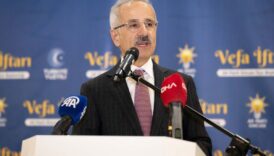ulastirma bakani uraloglu ankarayi yuksek hizli trenle izmire baglayacagiz rTsl2vSJ