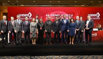 uluslararasi yatirimcilar dernegi yonetim kurulu baskanligina tolga demirozu secildi WLwbQAwb