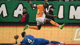 victor osimhen atti galatasaray caykur rizespor deplasmanindan galibiyetle cikti np846nSZ