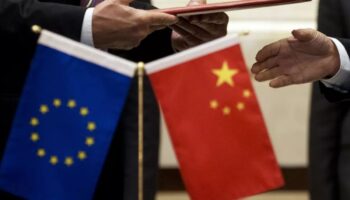 abd ile tarife restlesmesine giren cin ab ve asean ile isbirligi arayisinda HLWAVKiX