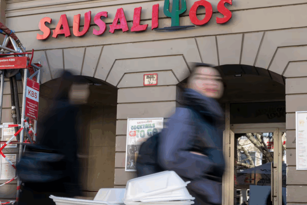 almanyada 40in uzerinde subesi ve 1000in uzerinde calisani olan restoran zinciri sausalitos iflas basvurusunda edmGGtOQ