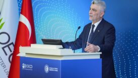 bakan bolat oecd yukselen pazarlar forumunda konustu kuresel ekonomi son yillarda koklu bir donusum kMuXajTO