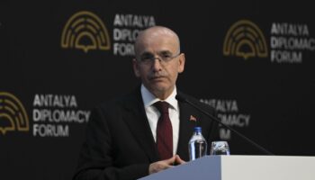 bakan simsek programimiza bagliyiz kararliyiz uAL56EVT
