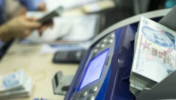 bankacilik sektoru ocak subat doneminde 1182 milyar lira net k r elde etti takipteki alacaklar yuzde gkrpMN4t