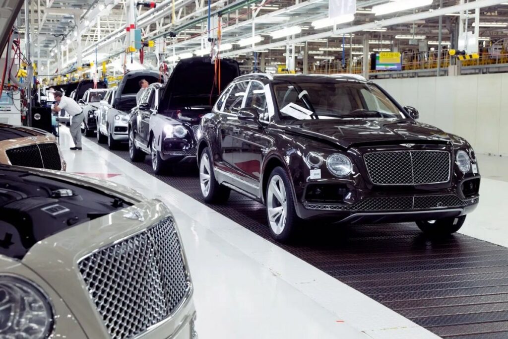 bentley 2020den bu yana en dusuk gelirini bildirdi kac adet arac satildigi artik kamuoyuna NWa17gEn