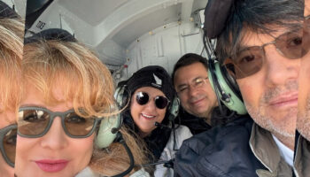 berrin olgun zorlu cifti helikopterle yeni zelanda turu atti JDdhVkAM