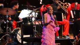 cazin zamansiz sesi dee dee bridgewater turkiyeye geliyor sj4CAKwR