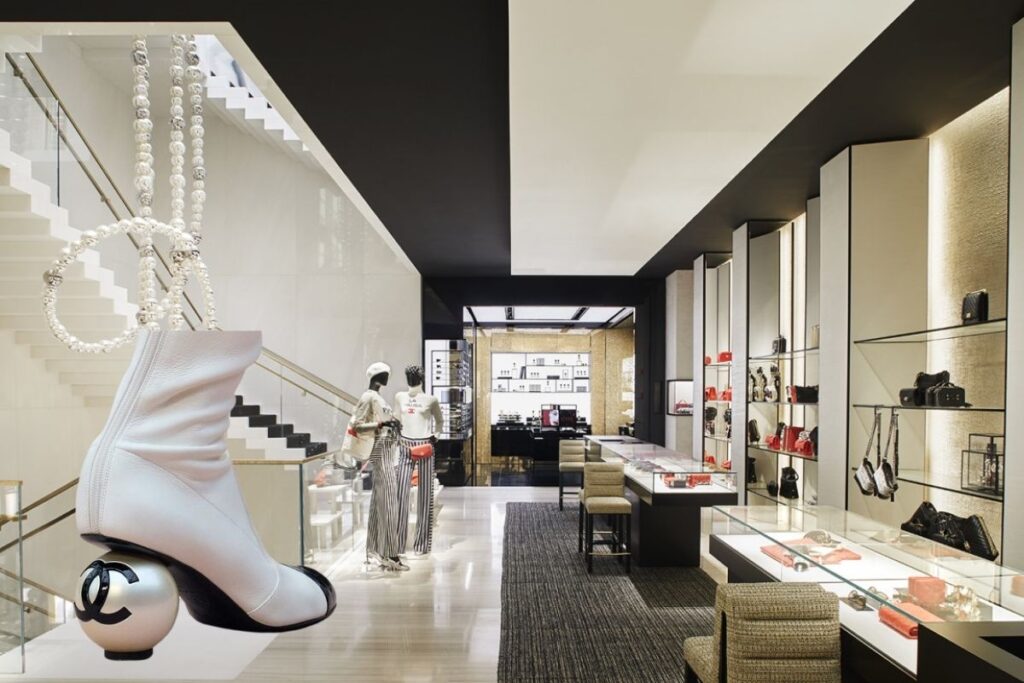 chanel italyan ayakkabi ureticisi grey merin cogunluk hissesini aldi sXbSUpcC