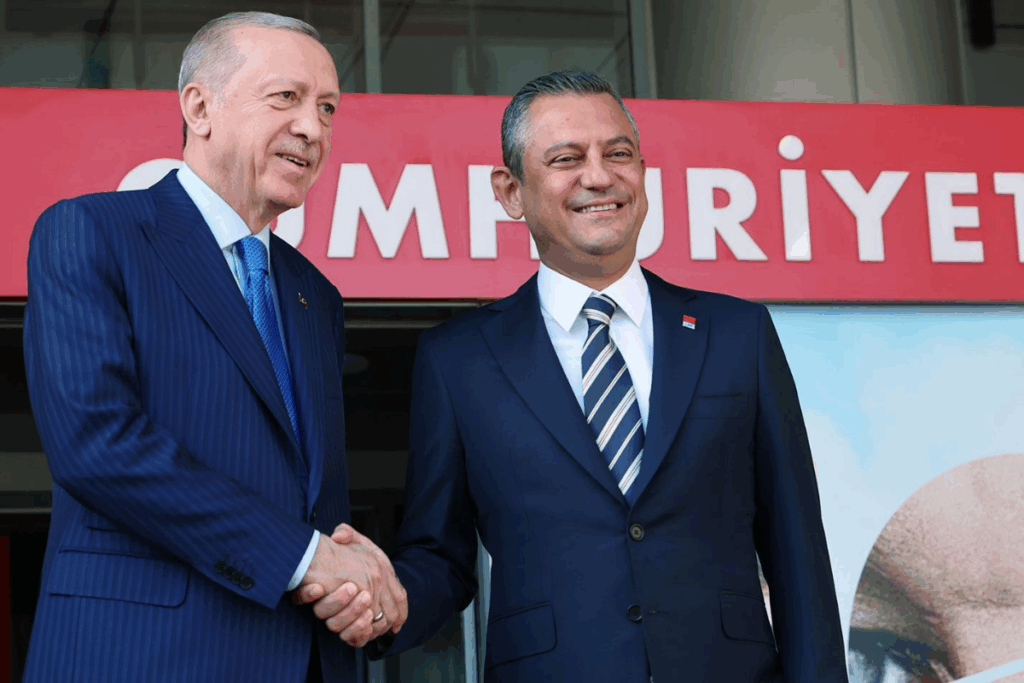 chp lideri ozgur ozel cumhurbaskani erdogana 75 bin tl tazminat odeyecek CIwLMBCn