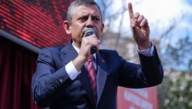 chp lideri ozgur ozel duyurdu partiye kayyim atanmasi ihtimaline karsi olaganustu kurultaya gidiliyor qrlrYUhG