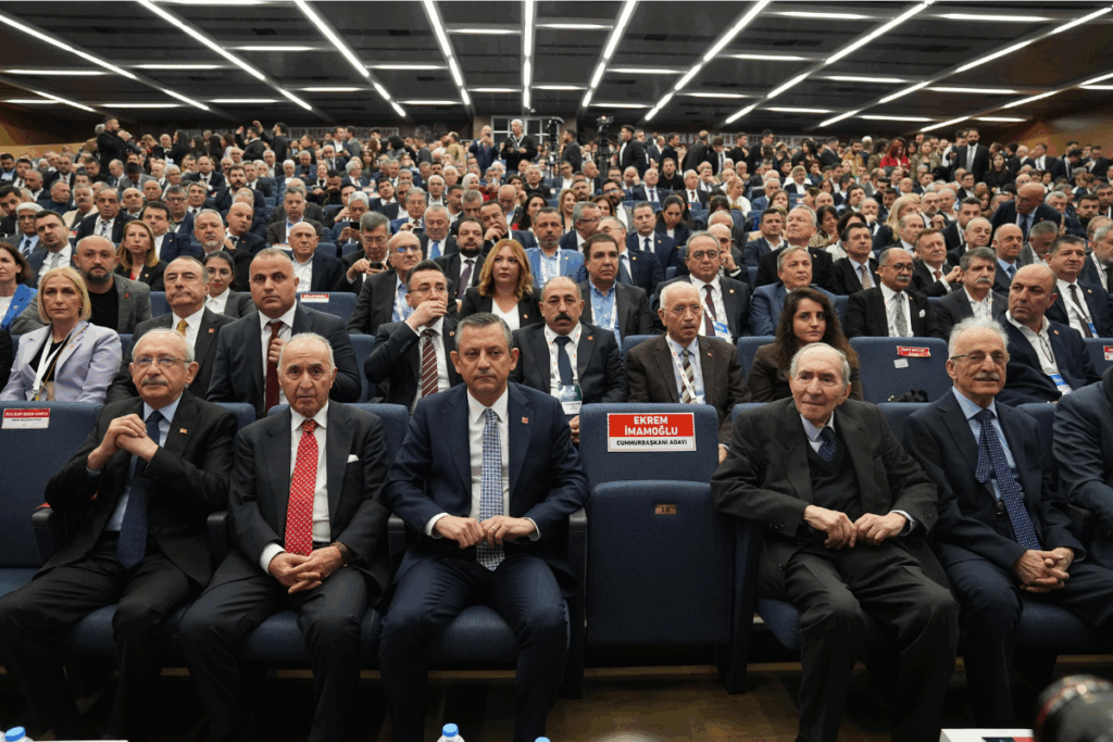 chpnin olaganustu kurultayi 4 eski genel baskanin katilimi ile ankarada basladi j643c6Ag