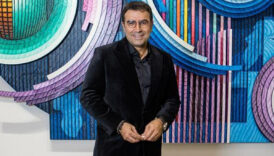 corriere della seranin kultur eki ahmet gunestekini sanatin yildizi olarak kapak konusu yapti XmiAFKgj