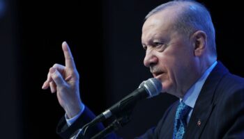 cumhurbaskani erdogan belediyelerimiz hak hakikat helal haram nedir bunu bilerek halkina hizmet edecek t8LwEDfI