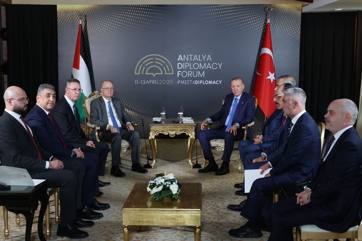 cumhurbaskani erdogan filistin basbakani mustafayi kabuletti 0 yBvtASBL