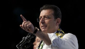 ekrem imamoglunun diplomasi iptal edildi w3JY3pjy