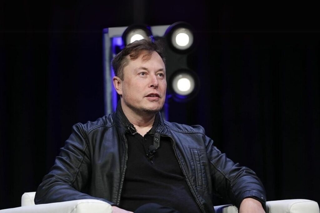 elon musk kotu insanlar beni oldurmek istiyor cunku onlarin sahtekarliklarini durduruyorum CgNFgU2u