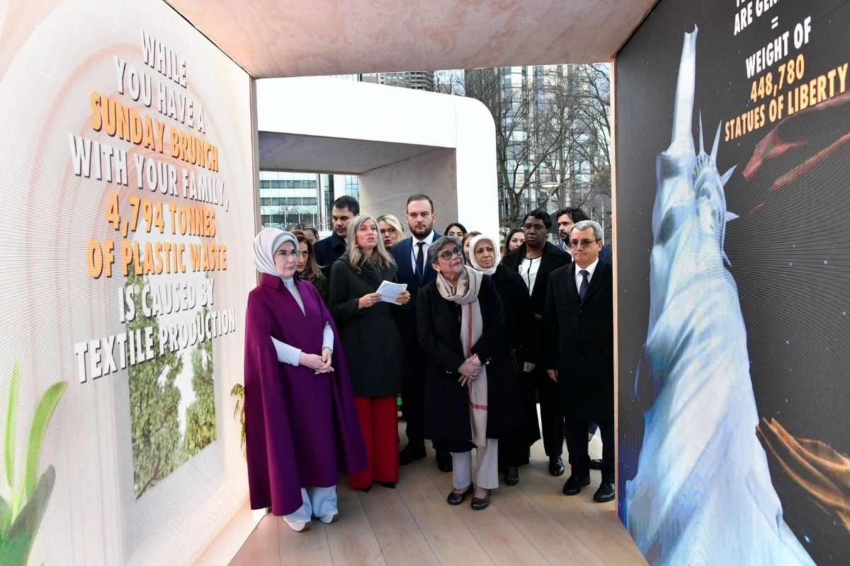 emine erdogan bmdeki sifir atik enstelasyon sergisini ziyaret etti bu bir cozum cagrisi 2 FWOXPFdX