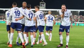fenerbahce bodrumu ilk yarida attigi gollerle yendi zirve takibini surdurdu JgYDjIgt