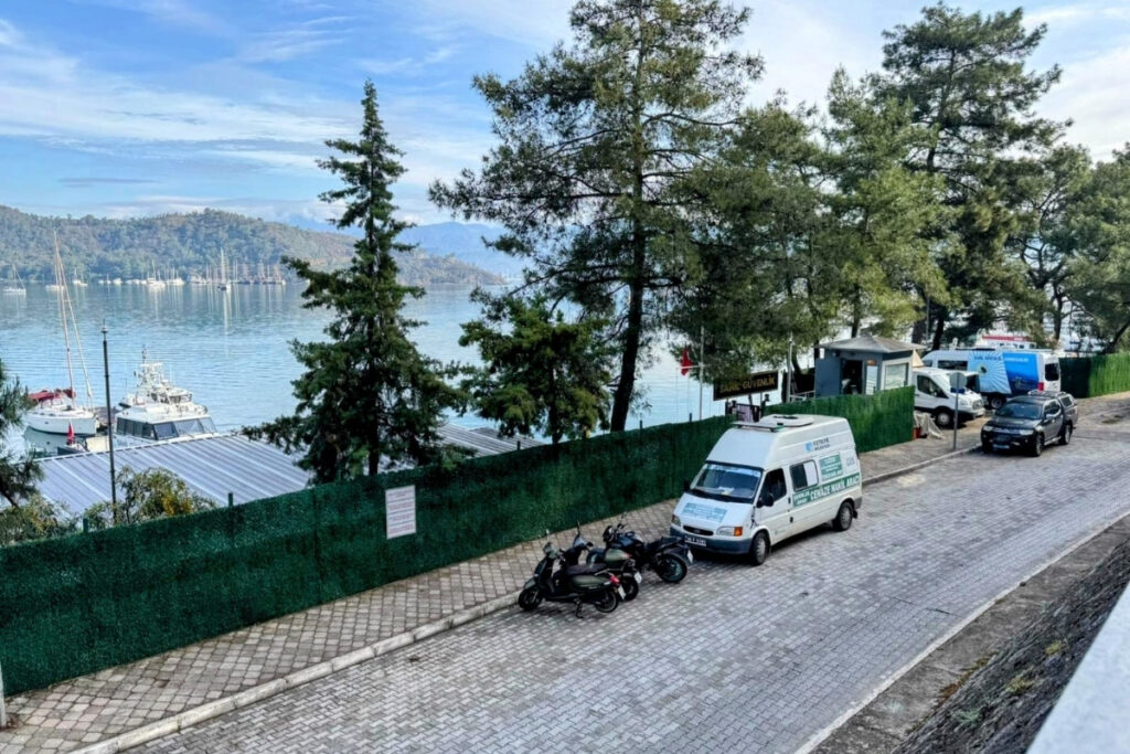fethiyede kacak botunda kaza 2 kisi oldu UiEU9gYP