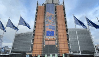 financial times avrupa birligi abd ingiltere ve turkiyeyi 150 milyar euroluk yeniden silahlanma fonundan NNcEkd13
