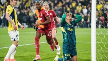 galatasaray fenerbahceyi yenerek ziraat turkiye kupasinda yari finale yukseldi 35SePdws