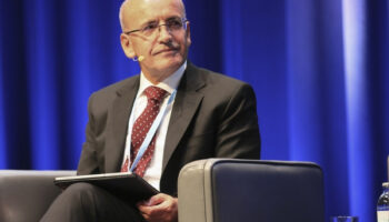 hazine ve maliye bakani mehmet simsek grafikle acikladi enflasyona etkisi sinirli olacak UJzhzr6z