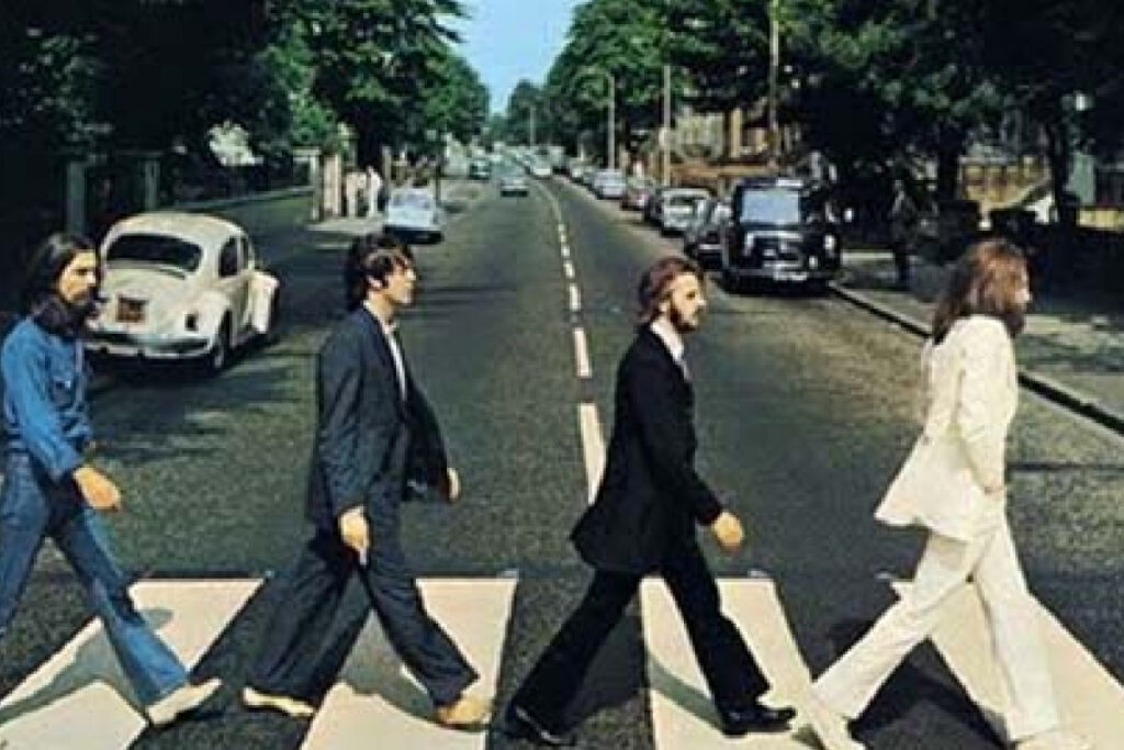 ingiliz grubuthe beatlesin her uyesinin hayat hikayesini konu alan dort filmin cikis tarihi aciklandi OrSL65fJ