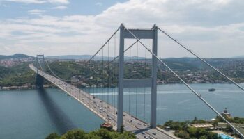 iskenderundan romanyaya giden yuk gemisinde ariza istanbul bogazinda gemi trafigi askiya alindi mtw1xkFB