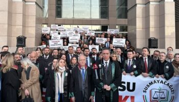 istanbul barosunun baskan ve yoneticilerinin gorevine son verildi rxxUQR3G