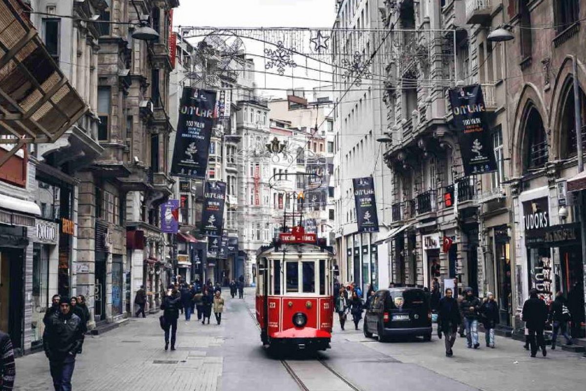 istanbulun alisveris caddelerinde kiralama hacmi son 10 yilin en dusuk seviyesinde 1 QThGz8IX