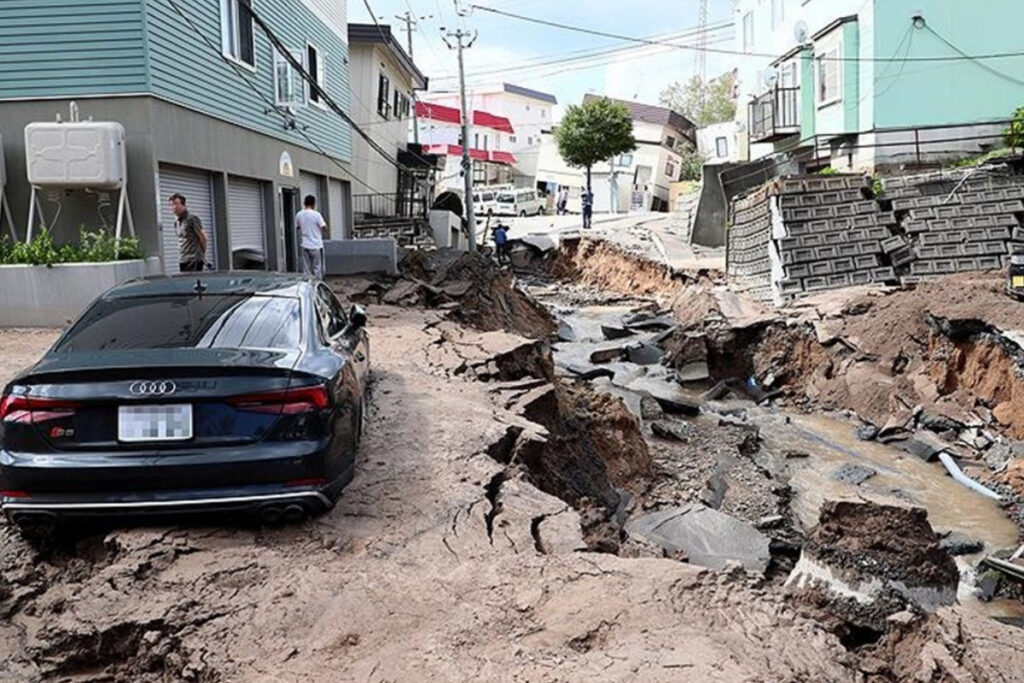 japonyada beklenen buyuk deprem ekonomiye 181 trilyon dolar zarar verebilir vSut4Vcw