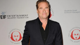 kansere yakalanip sesini kaybeden aktor val kilmer hayatini kaybetti YWU9zshY