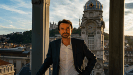 lyon belediye baskani gregory doucet kamu paralarini zimmetine gecirme suclamasiyla gozaltina alindi nPjwpN2E