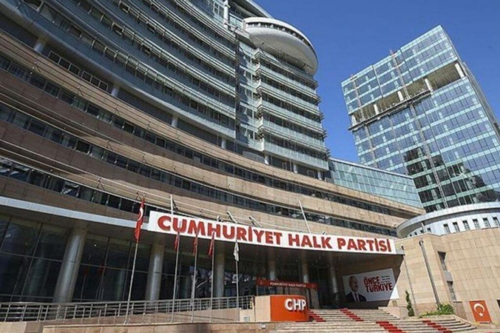 mahkeme chpnin olaganustu kurultay kararinin iptali talebini reddetti HclSSSj3
