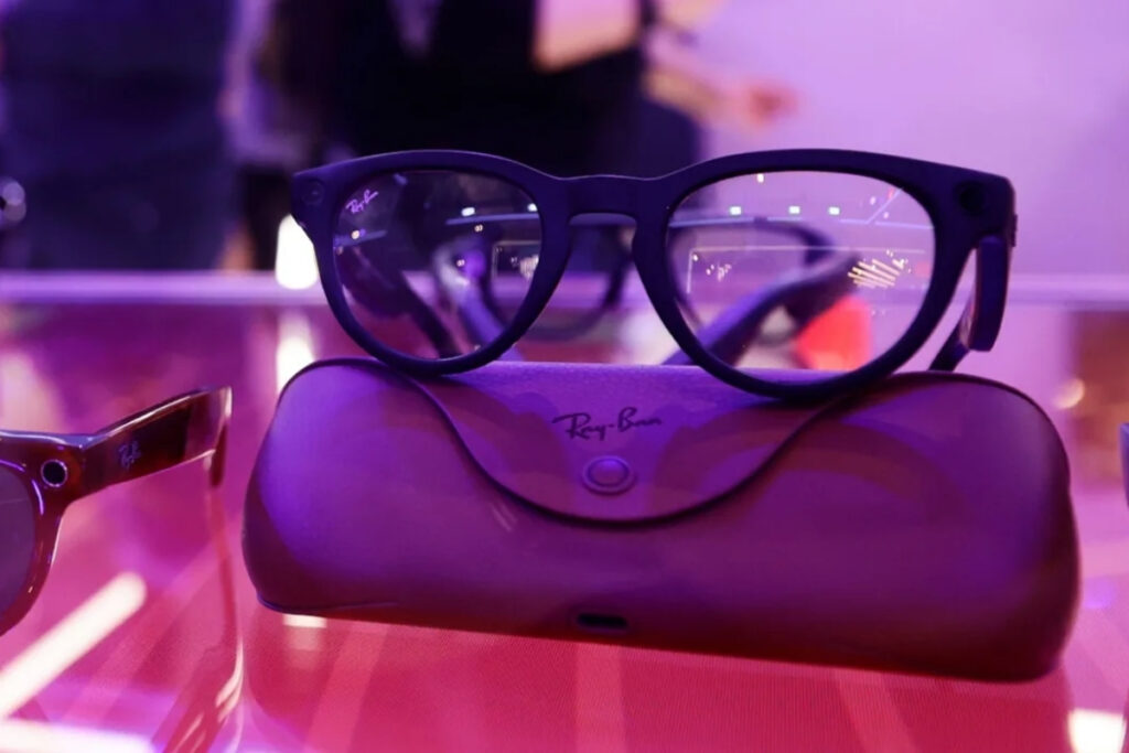 meta ve raybanin akilli gozlugu hypernovada yok yok Pn3xFGH6