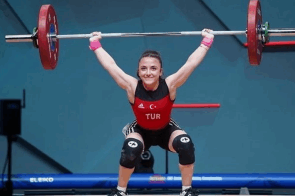 milli halterci cansu bektas pes pese 3uncu avrupa sampiyonluguna ulasti uQNBYU5I