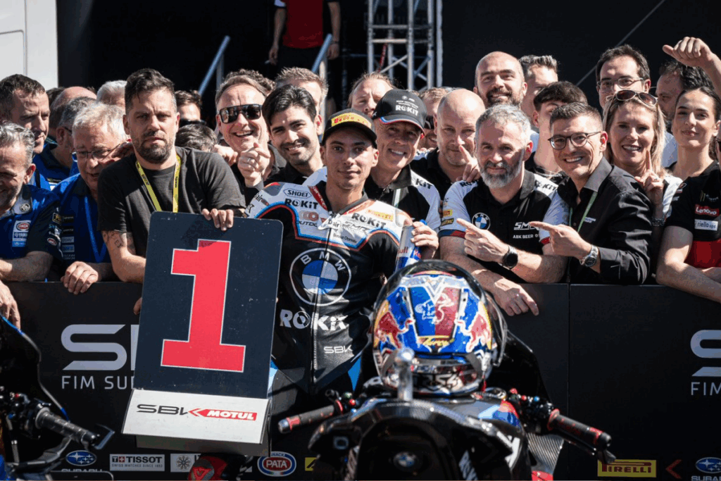 motosiklet sporcusu toprak razgatlioglu superbike portekiz yarisinda 3te 3 yaparak tarih yazdi Oyxpiu47