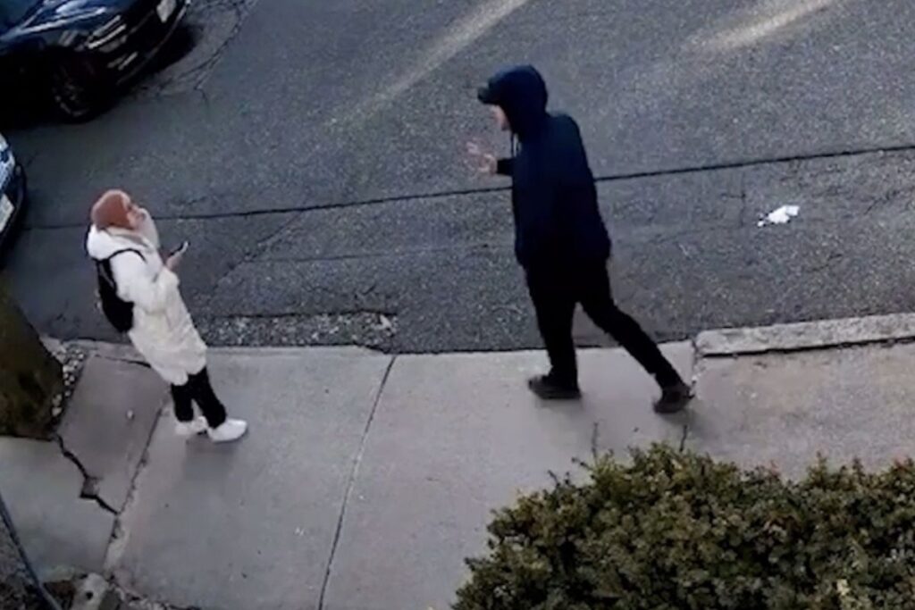 new york timesin mansetindeki turk doktora ogrencisi rumeysa ozturk abdli ajanlar tarafindan boyle gozaltinaalindi O33hhg75