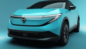 nissandan 2026 atagi yeni leaf suv hibrit rogue ve luks sentra geliyor QikHyJY2