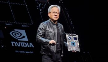 nvidia ceosu jensen huang optik cip teknolojisi icin beklemek gerekiyor P97aQB76