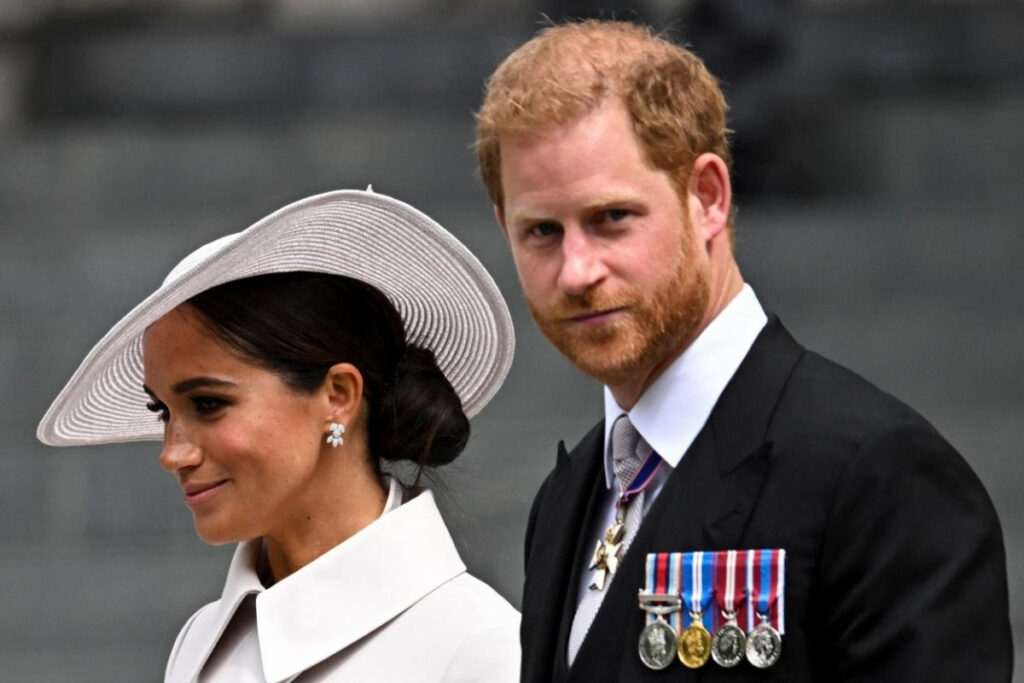 prens harry kurucu ortagi oldugu sentebale yardim kurulusunda buyuk capli taciz ve zorbalikla suclandi 4EevvmM4