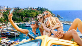 rus turistlerin ilk tercihi yine turkiye mayis ayinda uygun fiyatlarla populer tatil destinasyonlari BejIVH4z