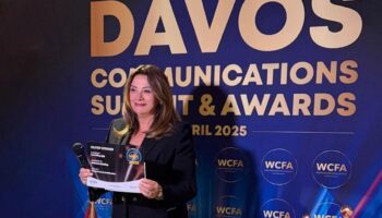 sabanci genclik seferberligi davos iletisim odullerinde en iyi kurumsal sosyal sorumluluk alaninda gumus odul 6zdbZxYl