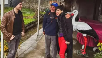 sarkici aydilge yaren leylek ve adem amcaya misafir oldu GvuF4EAc