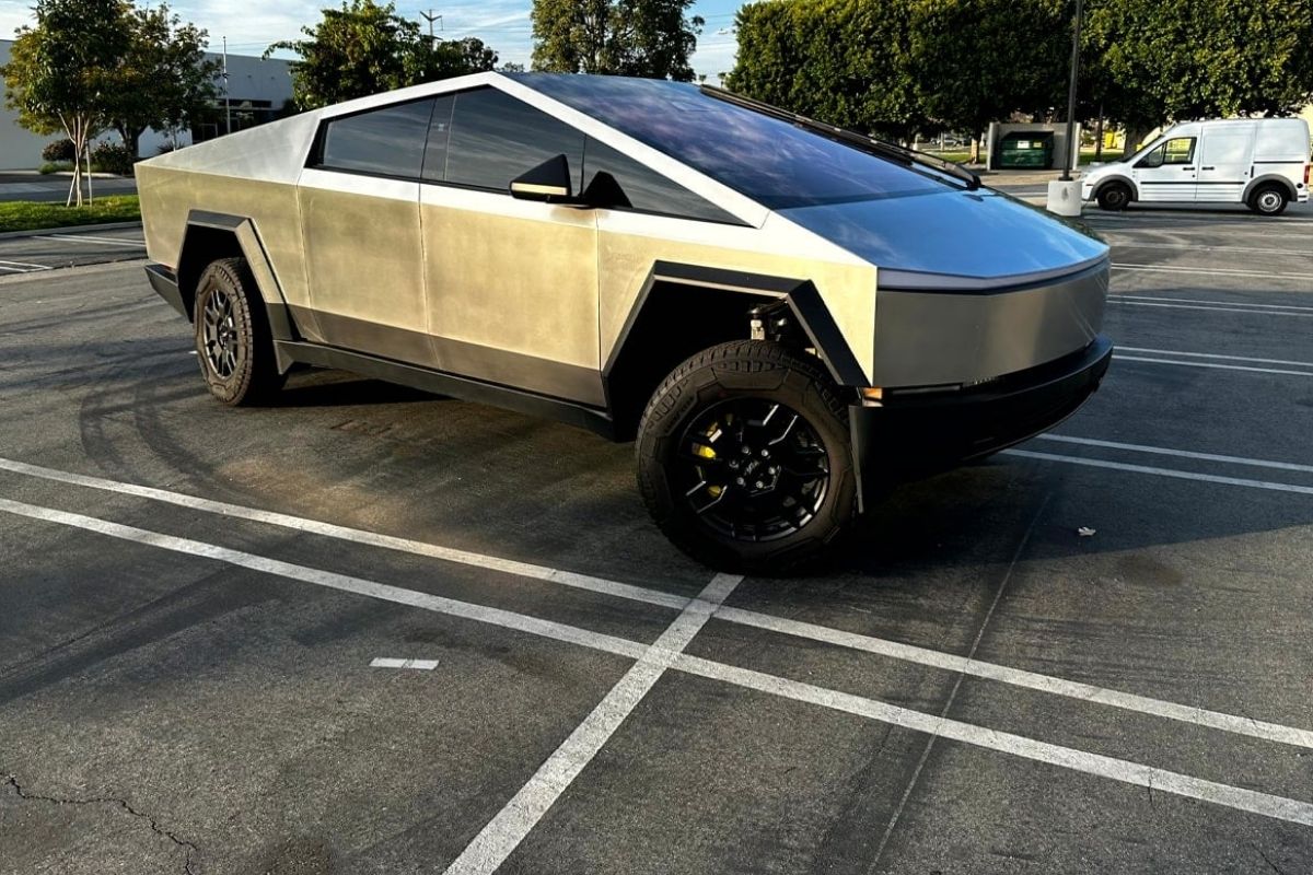 teslanin piyasa degerinde buyuk dusus hisseleri yaklasik yuzde 35 deger kaybetti 0 XC8pWjHJ