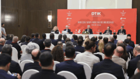 ticaret bakani omer bolat dubaide is insanlariyla bulustu FgRS8Xwv