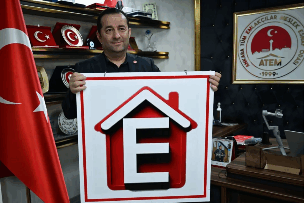 tum emlak danismanlari birligi tedb baskani hakan akcam acikladi yetkili emlakci ofislerinde e tabela fexXq7Nx